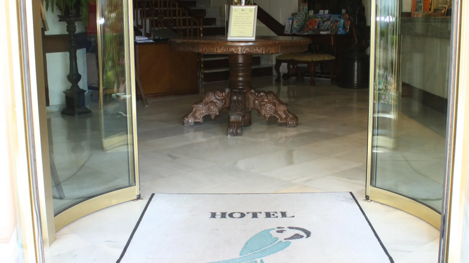 Hotel Ms Tropicana Torremolinos 4*,